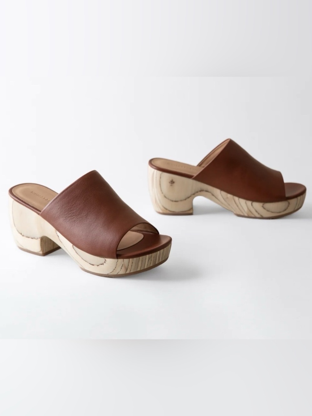 Huma Blanco Katlyn Clog Sandal Cinnamon Nappa